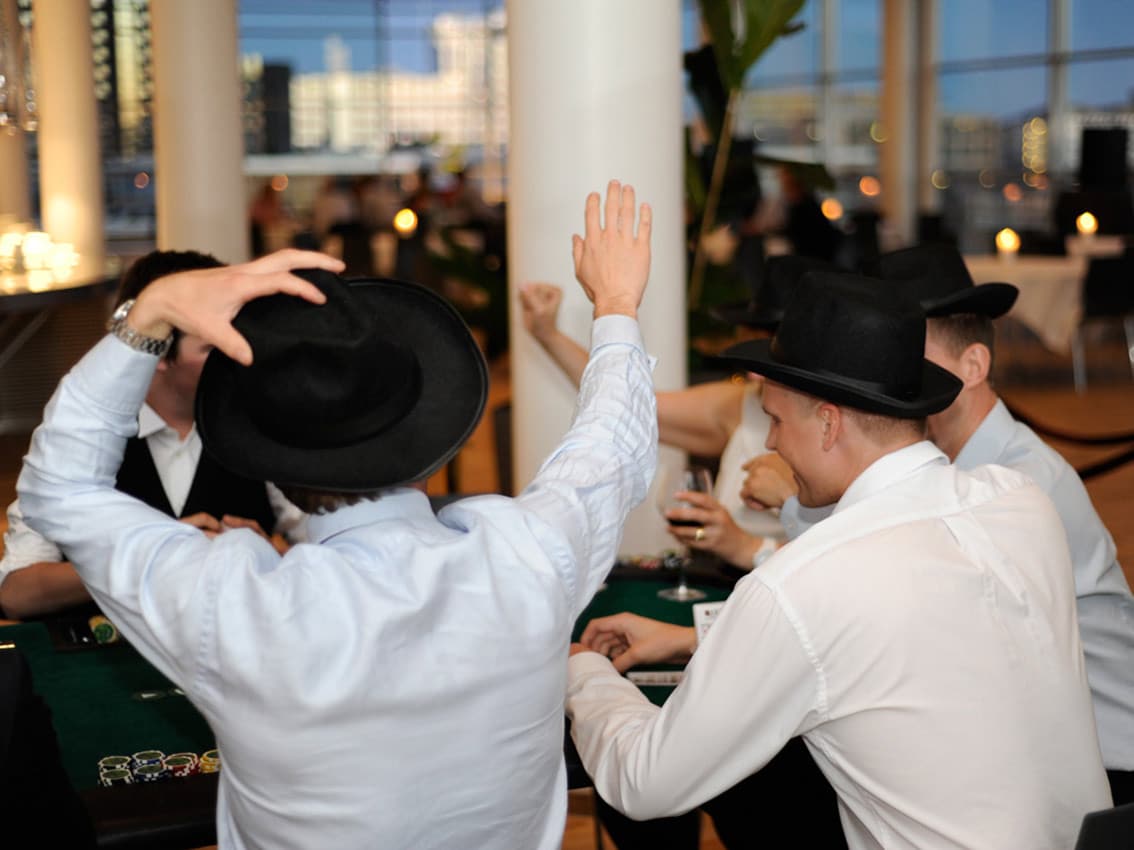 Casino-dekoration med 007-stemning